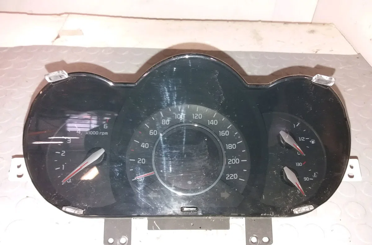 Compteur Kia RIO III (UB) 1.4 crdi (2011-2017) occasion — photo 4