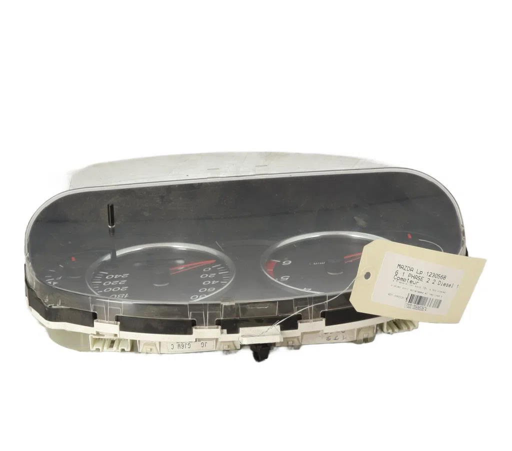 Compteur Mazda 6 A trois volumes (GG) 2.0 di (gg14) (2002-2007) occasion — photo 2