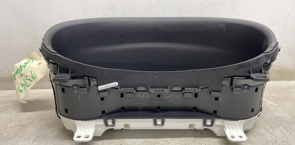 Compteur MAZDA CX-30 PHASE 1 occasion — photo 2