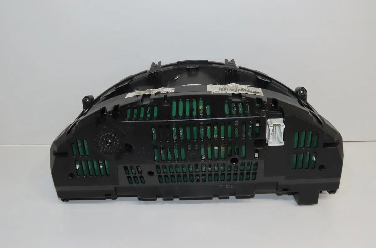 Compteur Mercedes-benz CLASSE C (W204) C 220 cdi (204.002) (2008-2014) 4 portes occasion — photo 2