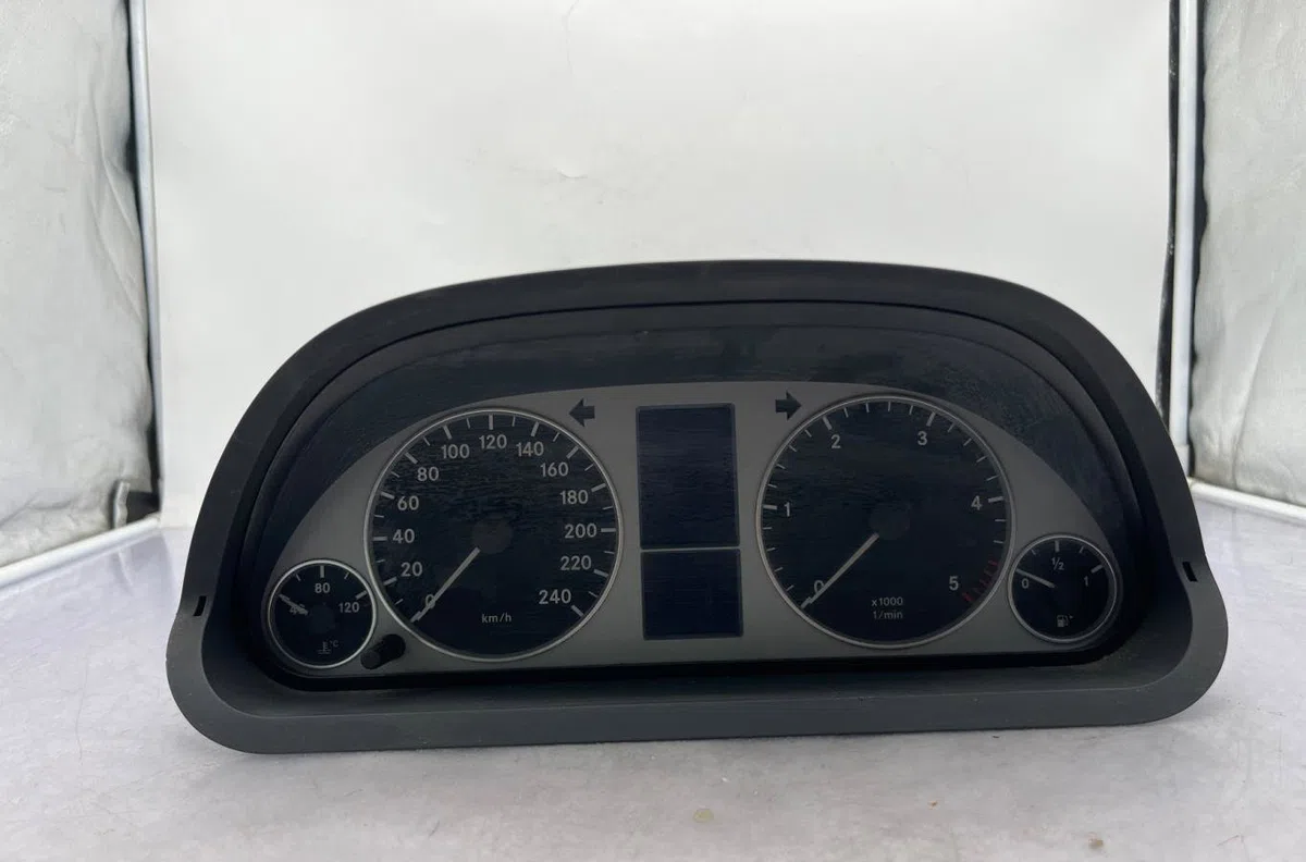 Compteur MERCEDES CLASSE A 169 PHASE 1 occasion