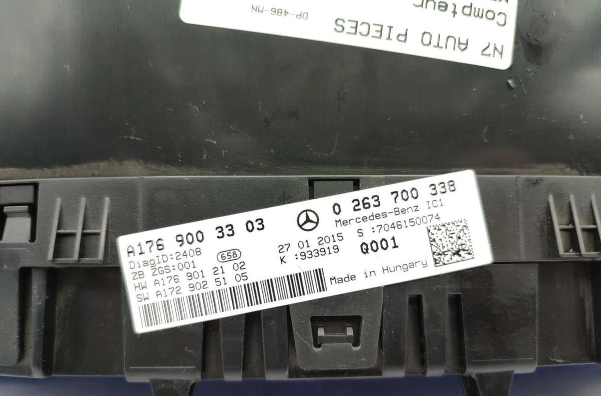 Compteur MERCEDES CLASSE A 176 PHASE 1 occasion — photo 2