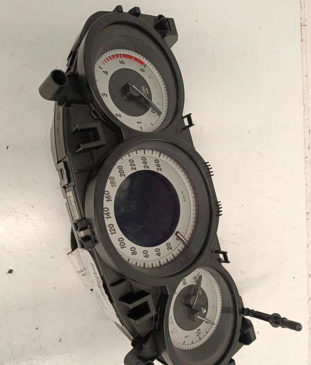 Compteur MERCEDES CLASSE C 204 PHASE 2 BREAK occasion