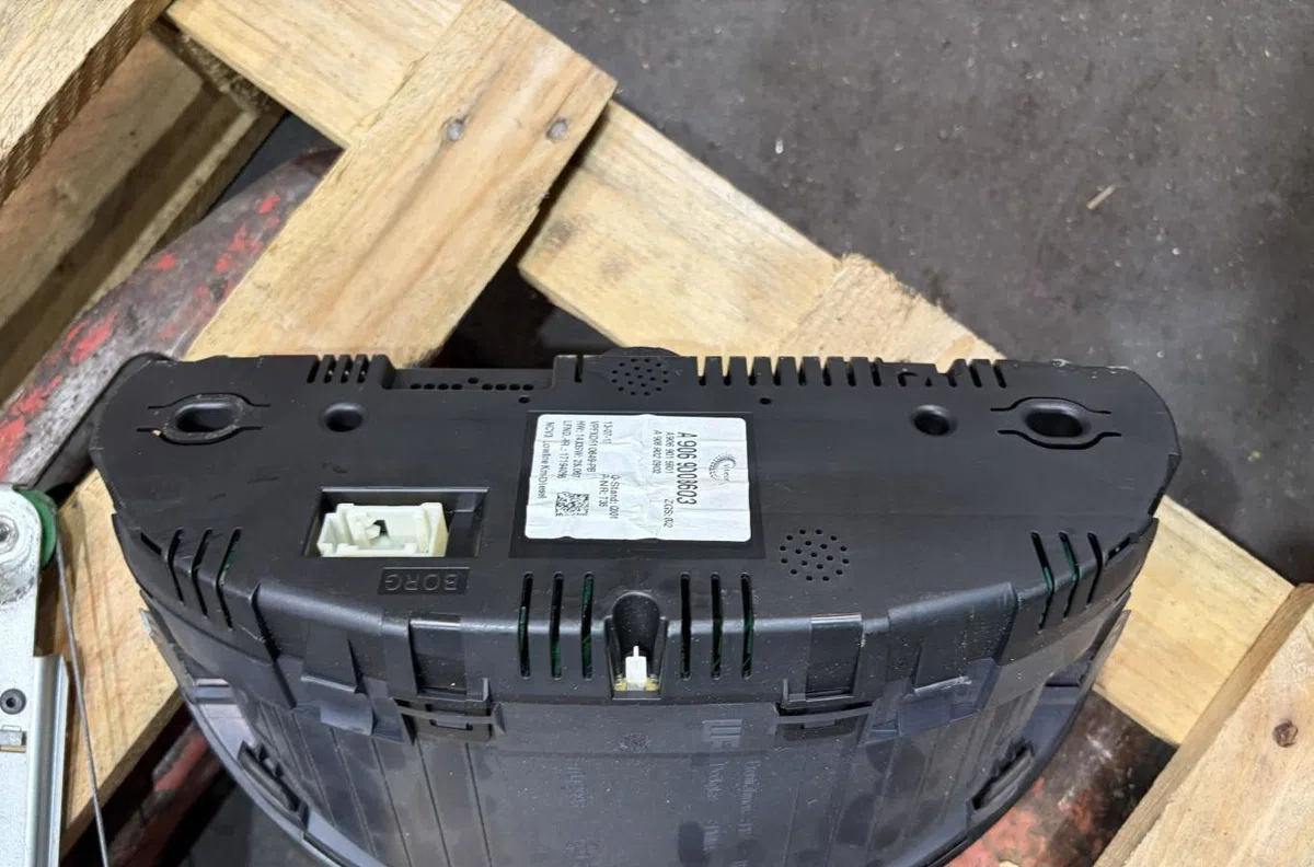 Compteur MERCEDES SPRINTER 2 PHASE 2 occasion