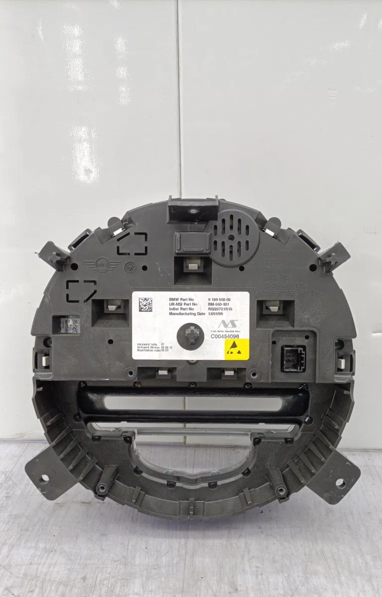 Compteur MINI MINI 2 R56 PHASE 1 occasion — photo 3