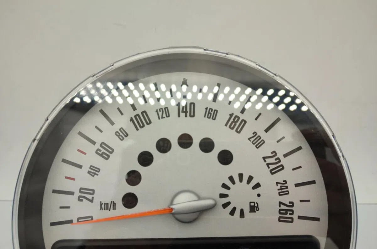 Compteur MINI MINI 2 R56 PHASE 2 occasion — photo 4