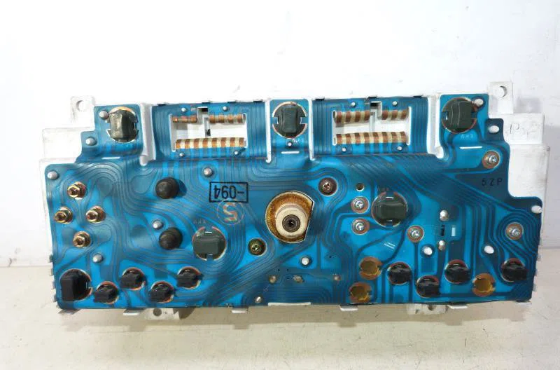 Compteur MITSUBISHI COLT 1 occasion — photo 3