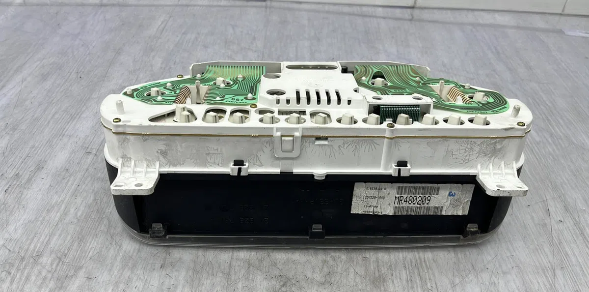 Compteur MITSUBISHI SPACE STAR 2 occasion — photo 3