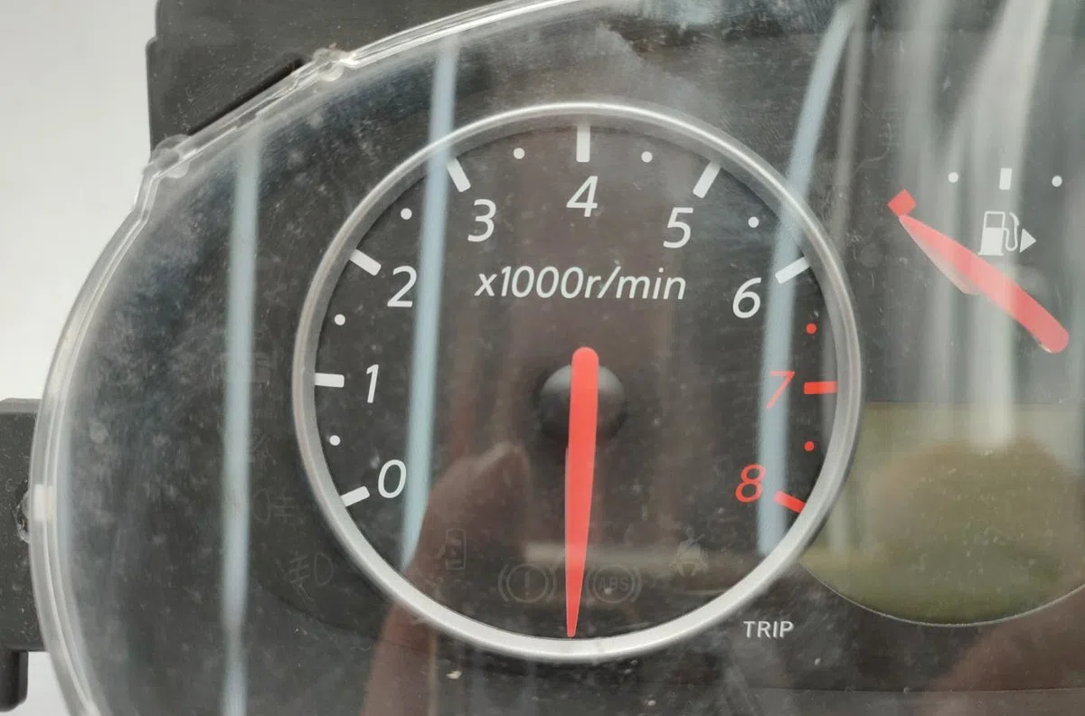 Compteur NISSAN MICRA 3 PHASE 2 occasion — photo 2