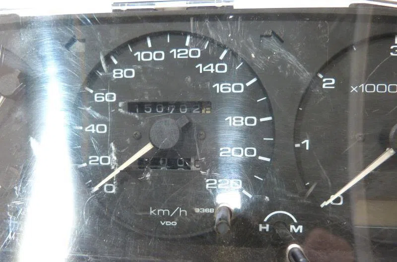 Compteur NISSAN PRIMERA 1 PHASE 1 occasion — photo 4