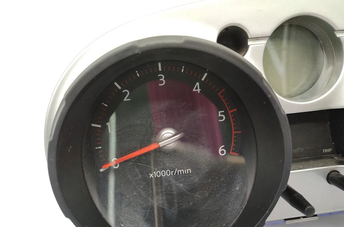 Compteur NISSAN QASHQAI 1 PHASE 1 occasion — photo 3