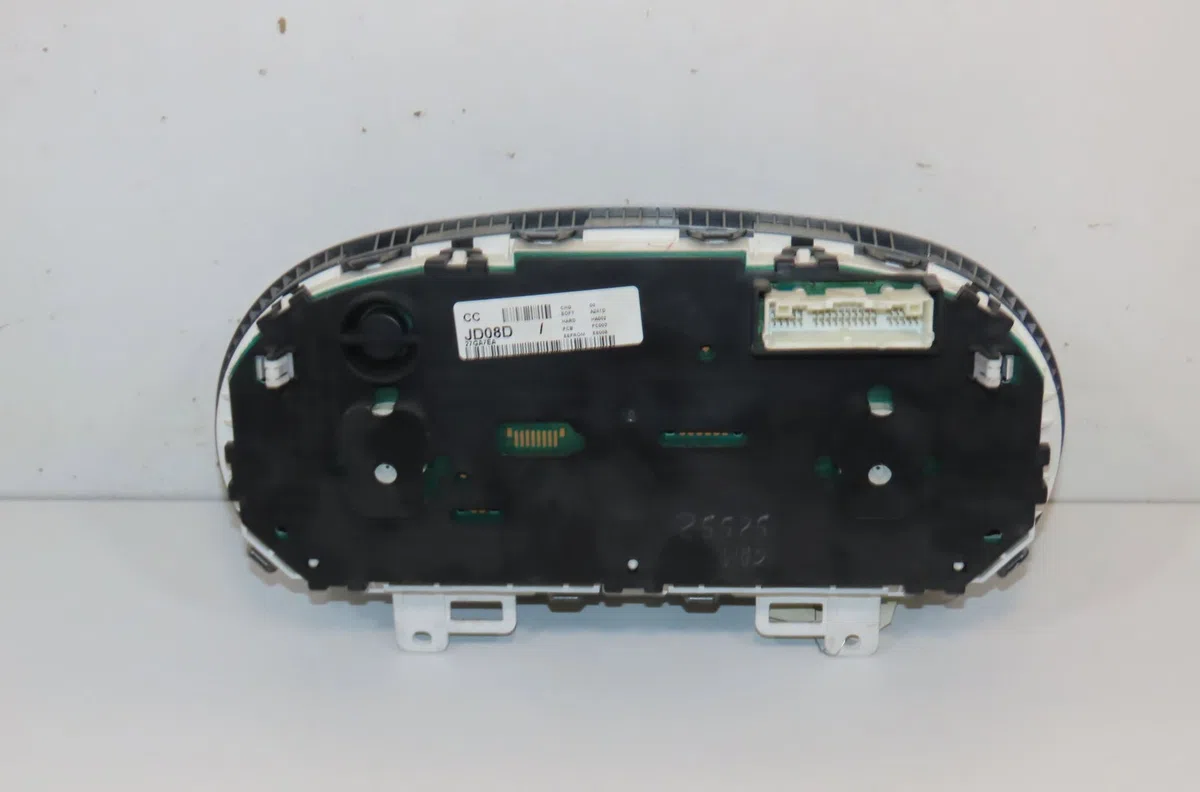 Compteur Nissan QASHQAI - QASHQAI 2 I (J10, NJ10, JJ10E) 1.5 dci (2010-2013) 5 portes occasion — photo 2