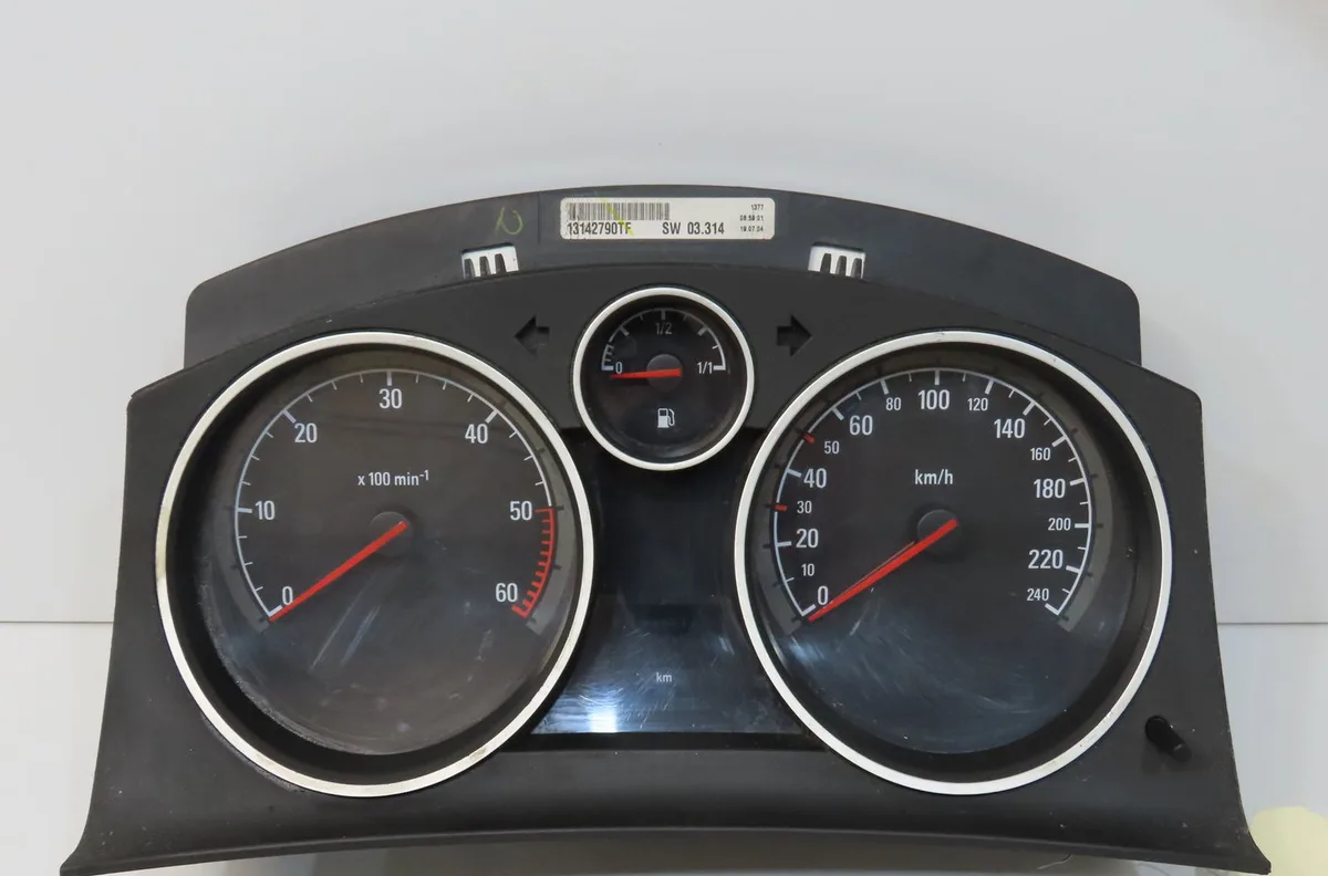 Compteur Opel ASTRA H (A04) 1.7 cdti (l48) (2004-2010) 5 portes occasion
