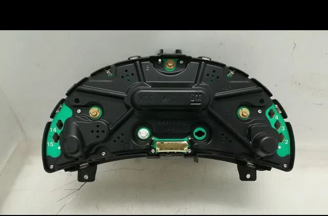Compteur Opel CORSA C (X01) 1.7 dti (f08, f68) (2000-2009) 5 portes occasion — photo 2