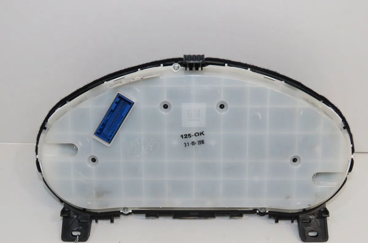 Compteur Opel MERIVA B Monospace (S10) 1.4 (75) (2010-2017) occasion — photo 2