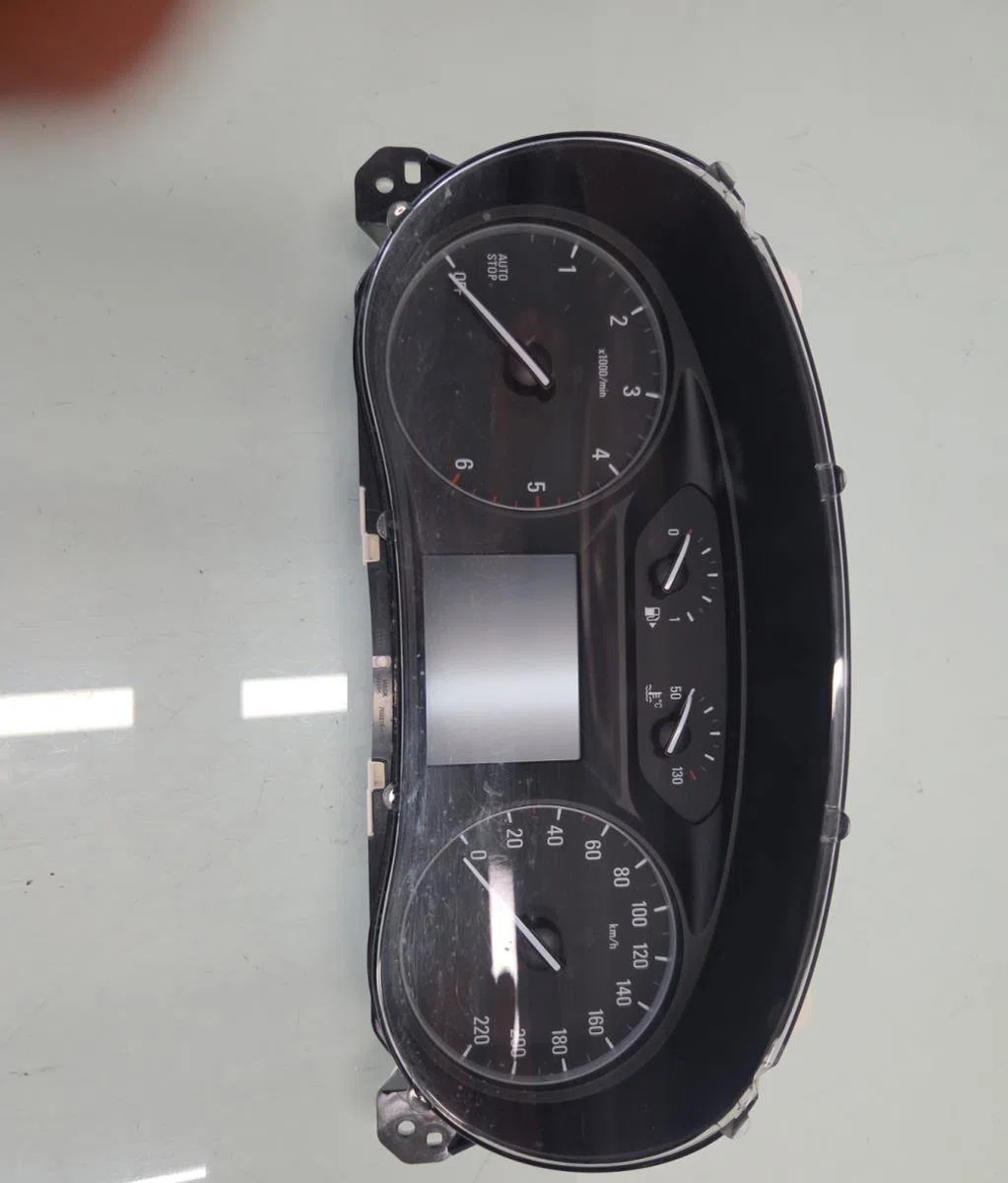 Compteur OPEL MOKKA 1 PHASE 2 occasion — photo 2