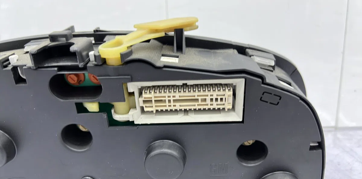 Compteur OPEL ZAFIRA A PHASE 1 occasion — photo 3