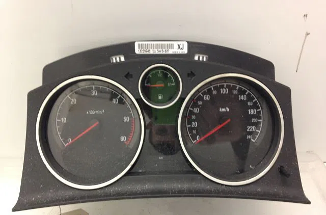 Compteur OPEL ZAFIRA II 2007 occasion — photo 4