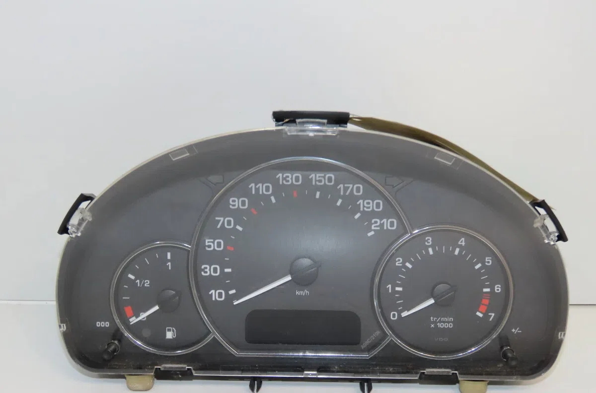 Compteur Peugeot 1007 (KM_) 1.6 16v (2005) occasion — photo 2
