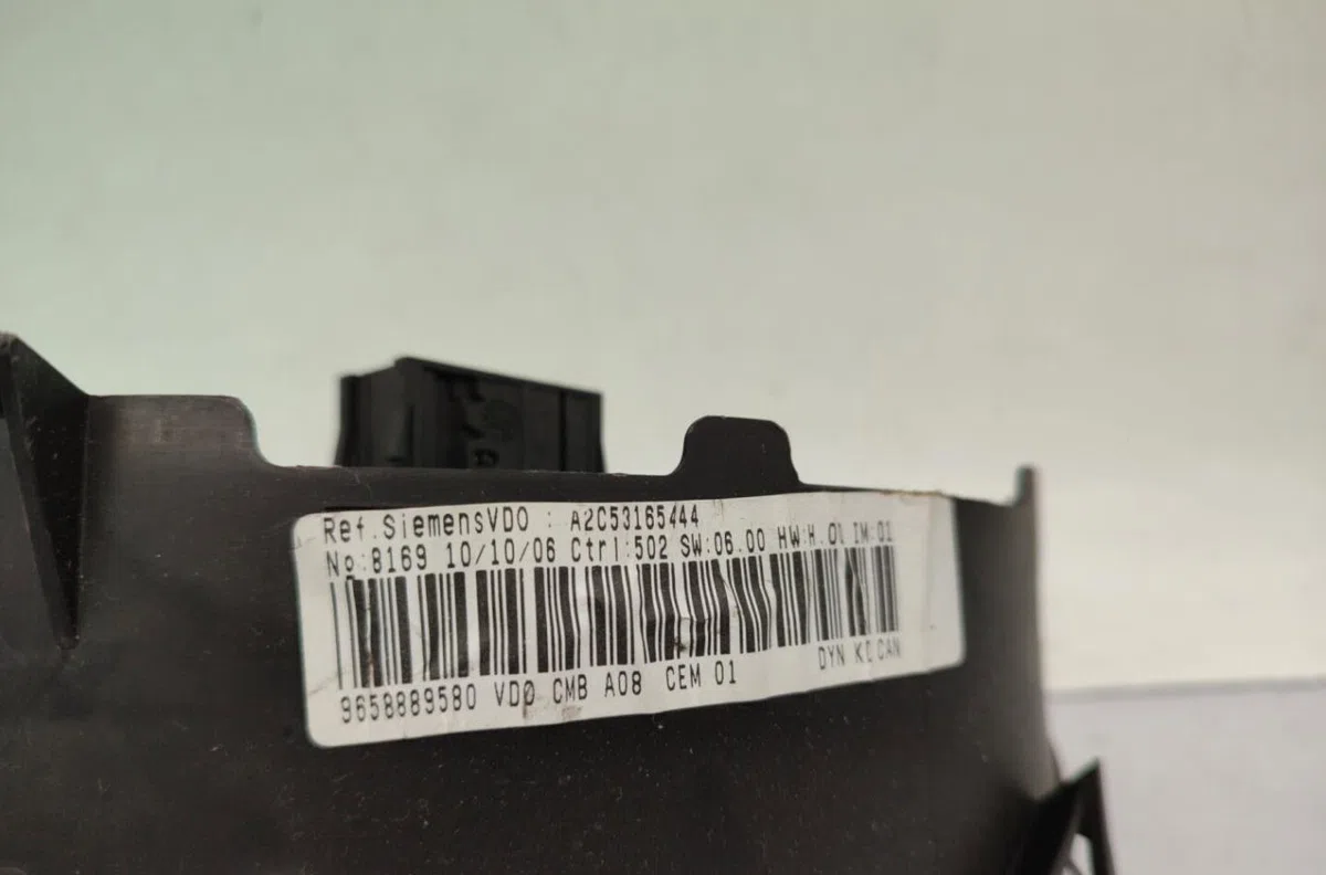 Compteur PEUGEOT 1007 occasion