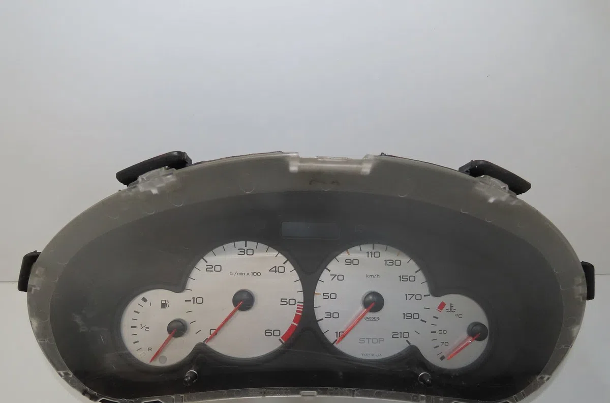 Compteur PEUGEOT 206 2004 occasion — photo 2