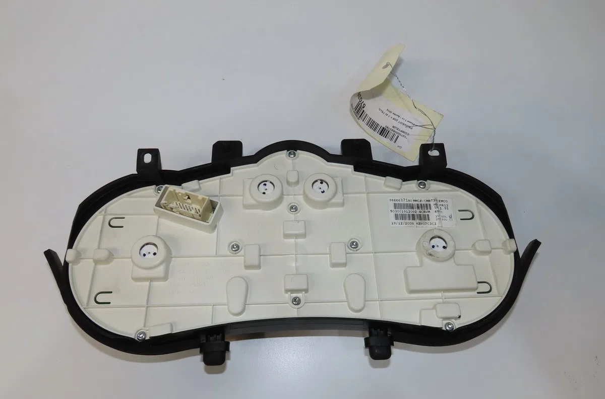 Compteur Peugeot 206 (2L_, 2M_) 1.4 i (2lkfwa, 2mkfwa) (2009-2013) 3 portes occasion — photo 2