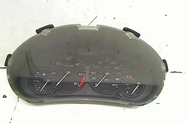 Compteur Peugeot 206 3-5 portes (2A-C) 1.9 d (1998-2001) 5 portes occasion
