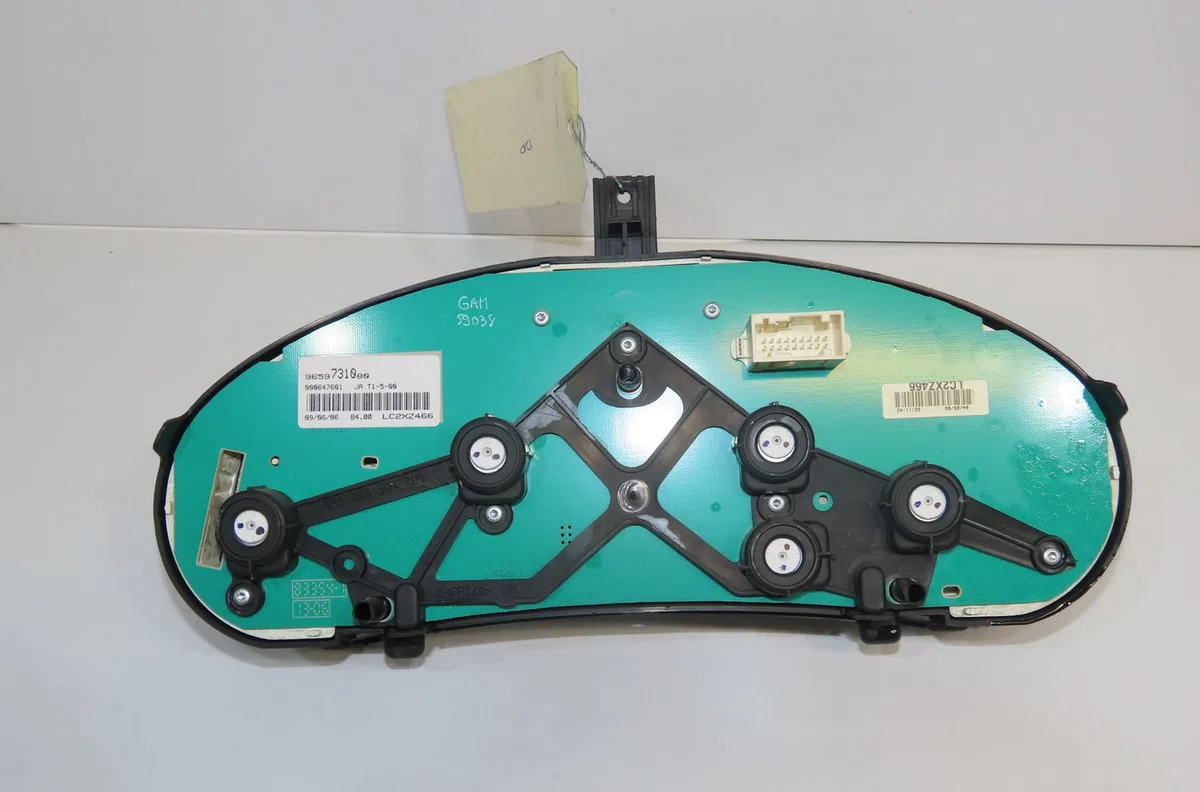 Compteur Peugeot 206 CC (2D) 1.6 hdi 110 (2005-2007) occasion