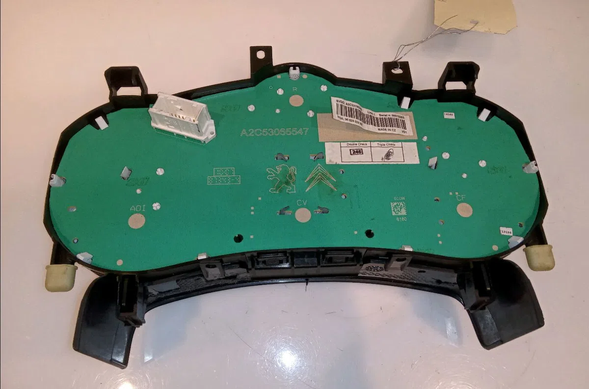 Compteur Peugeot 207-207 (WA_, WC_) 1.4 16v (2006-2013) 3 portes occasion — photo 2