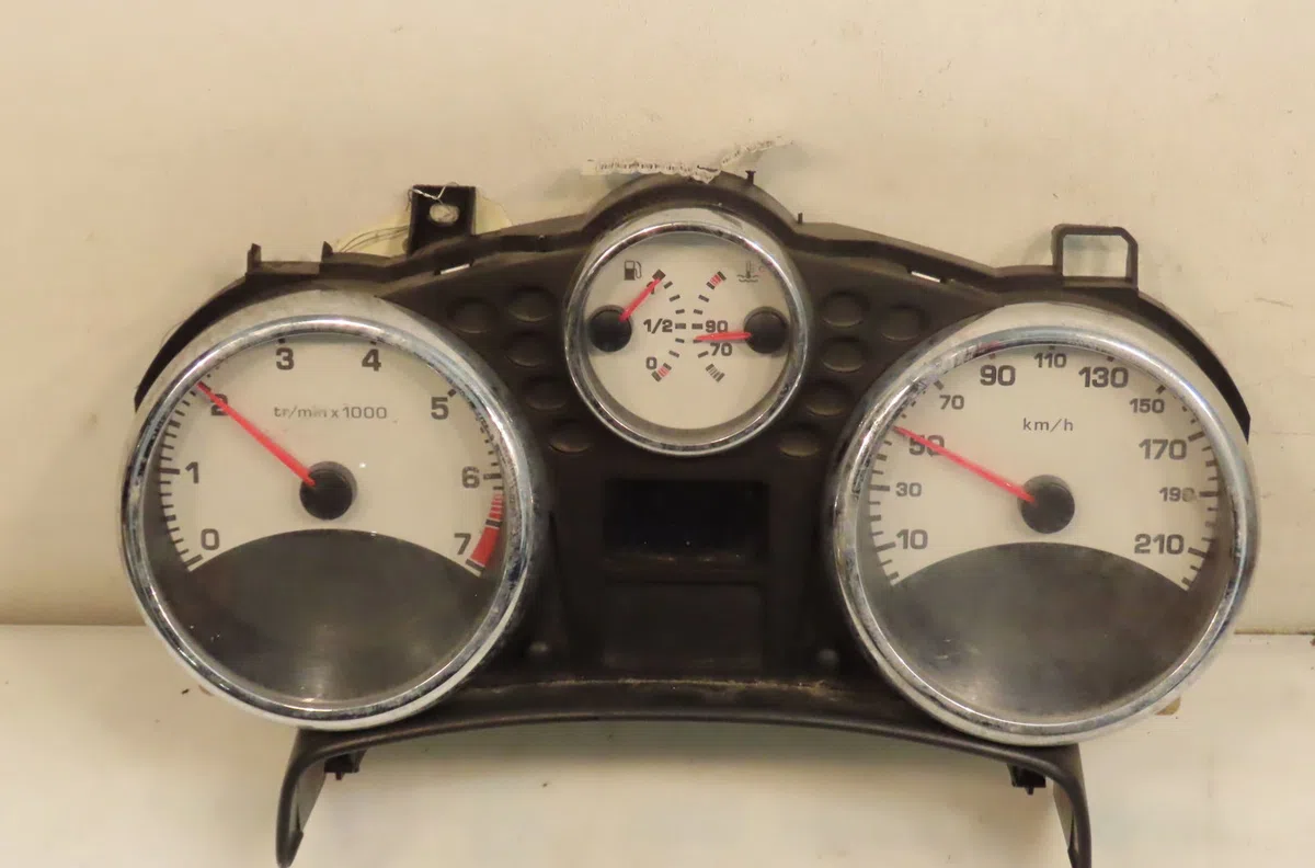 Compteur Peugeot 207-207 (WA_, WC_) 1.4 16v (2006-2013) 3 portes occasion