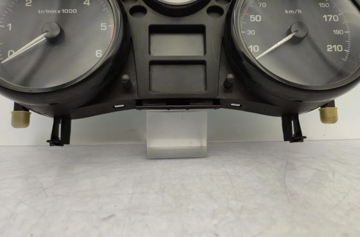 Compteur PEUGEOT 207 PHASE 1 occasion