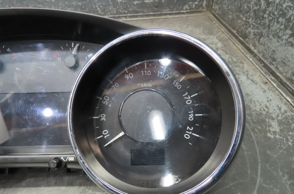Compteur PEUGEOT 3008 2012 occasion — photo 3