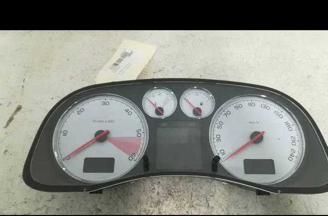 Compteur Peugeot 307 (3A-C) 1.6 hdi (2005-2009) 5 portes occasion — photo 4