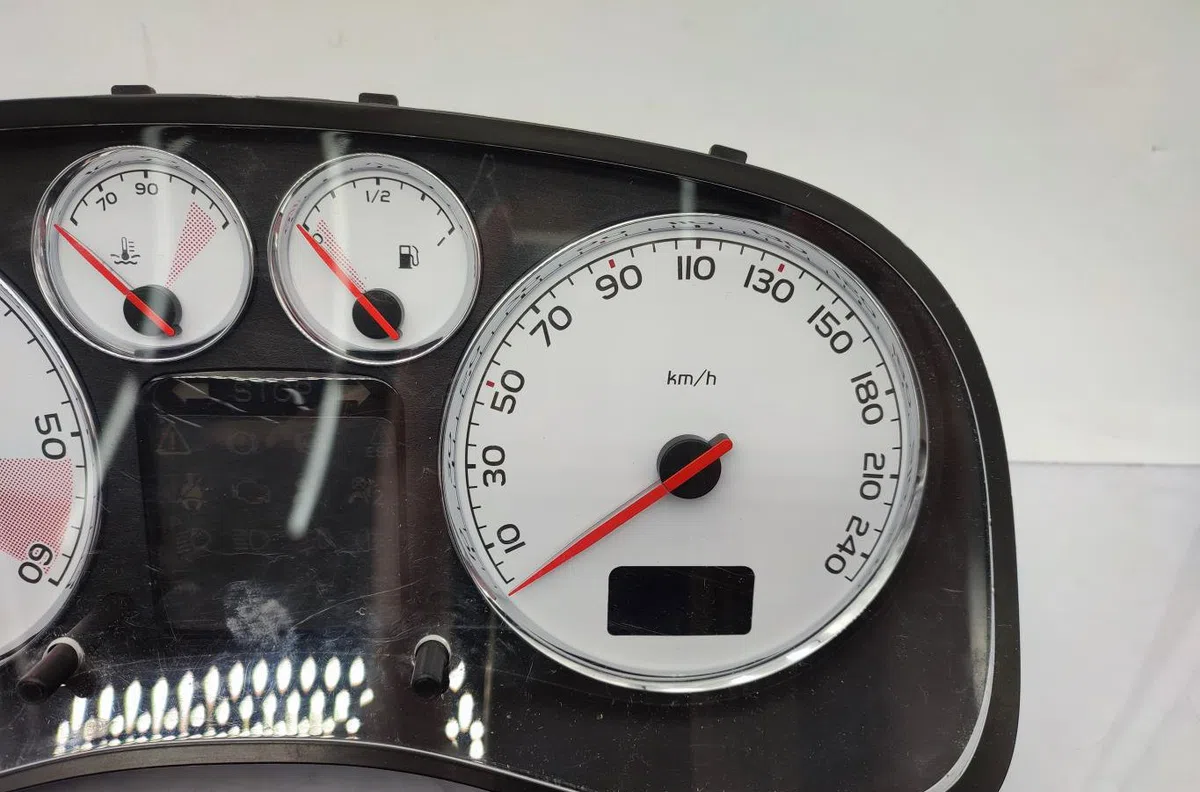 Compteur PEUGEOT 307 PHASE 2 occasion — photo 3
