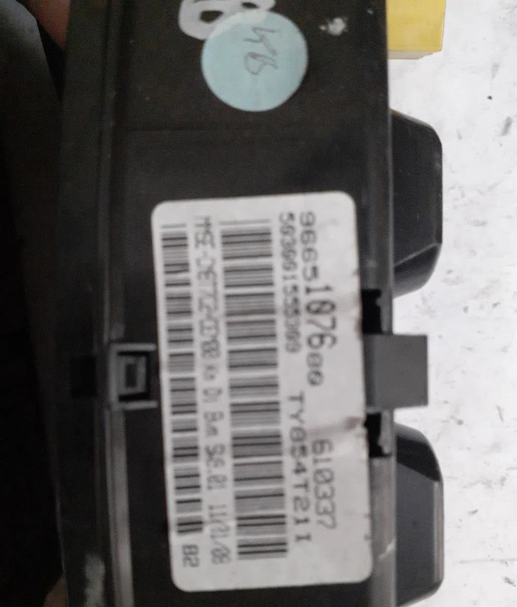 Compteur Peugeot 308 I (4A_, 4C_) 2.0 hdi (2007-2014) 3 portes occasion