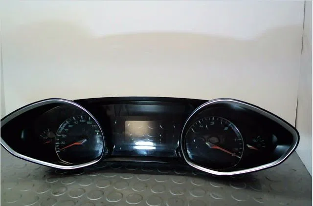 Compteur Peugeot 308 II (LB_, LP_, LW_, LH_, L3_) 1.6 bluehdi 120 (2013-2021) occasion — photo 4