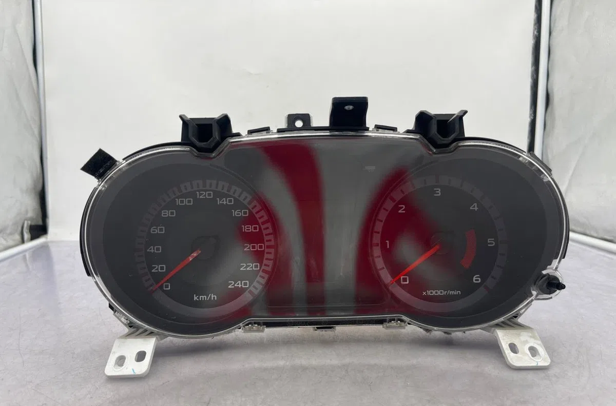 Compteur PEUGEOT 4007 occasion — photo 3