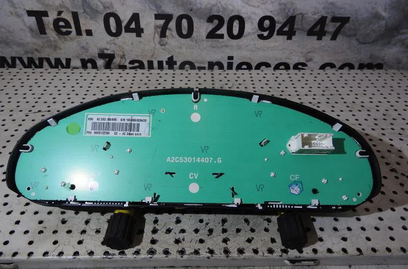 Compteur PEUGEOT 407 PHASE 1 BREAK occasion — photo 3