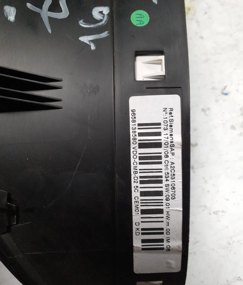 Compteur Peugeot 407 SW (6E_) 2.0 hdi 135 (2004-2010) occasion — photo 2