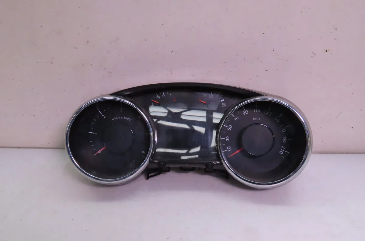Compteur Peugeot 5008 (0U_, 0E_) 1.6 hdi (2010-2017) occasion