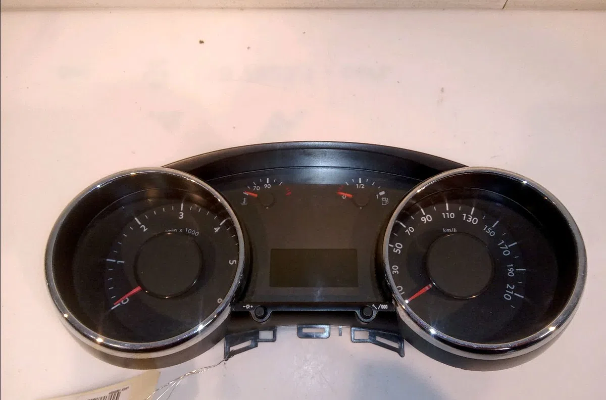 Compteur Peugeot 5008 (0U_, 0E_) 2.0 hdi 150 - bluehdi 150 (2009-2017) 5 portes occasion