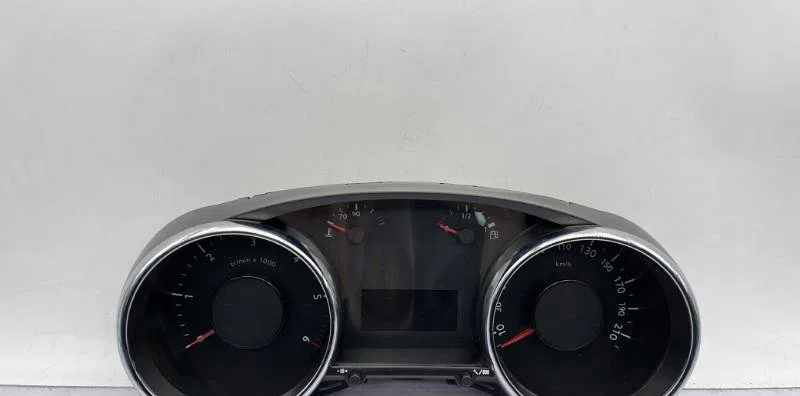 Compteur PEUGEOT 5008 1 PHASE 1 occasion — photo 2