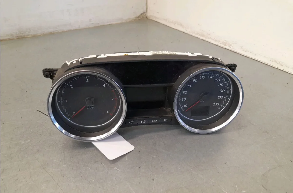 Compteur Peugeot 508 I (8D_) 2.0 hdi (2010-2018) 4 portes occasion