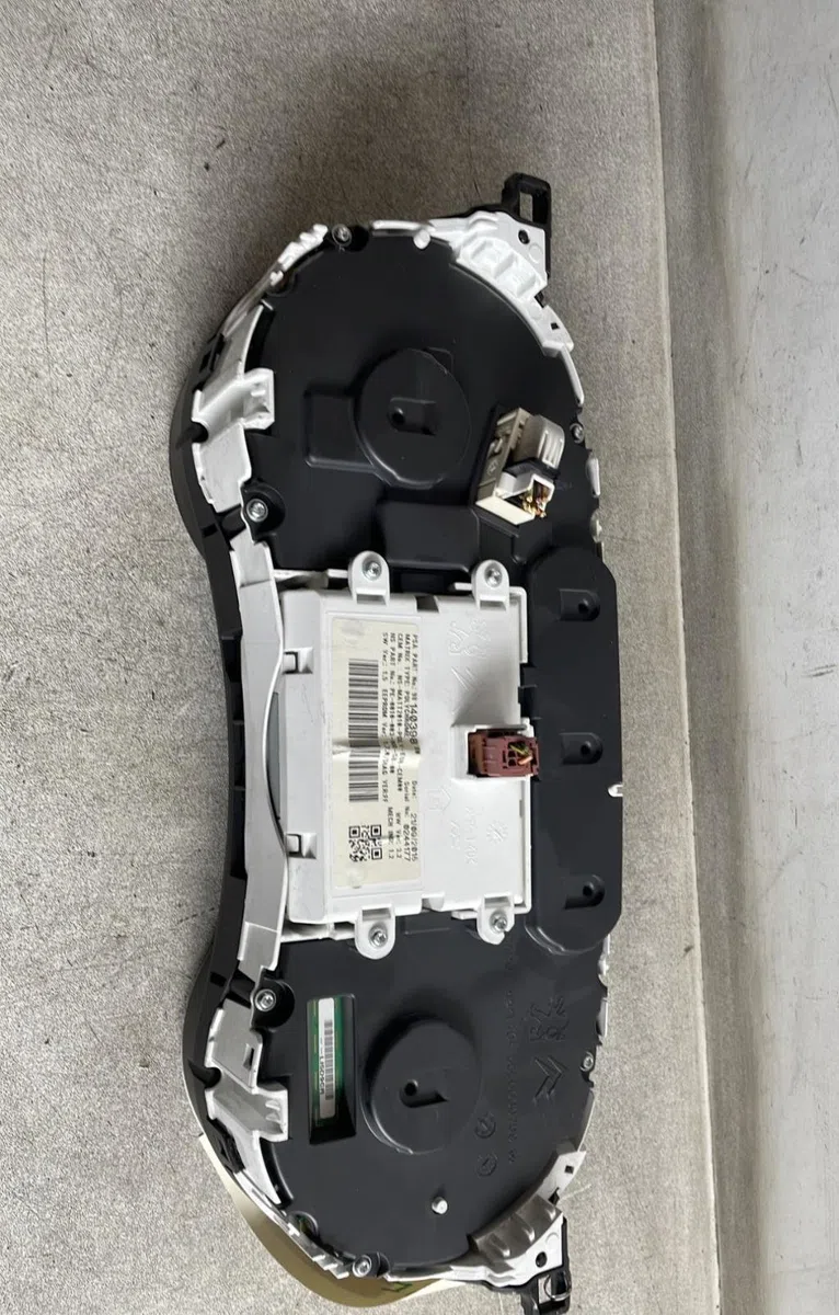Compteur Peugeot 508 SW I (8E_) 2.0 bluehdi 150 (2014-2018) occasion — photo 2