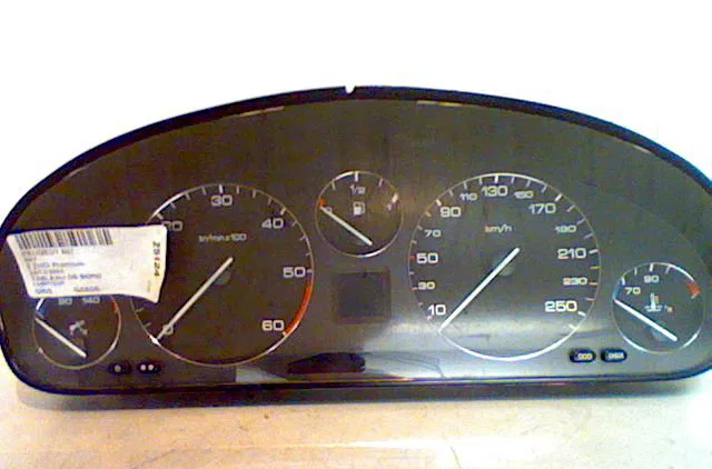 Compteur PEUGEOT 607 2004 occasion — photo 3