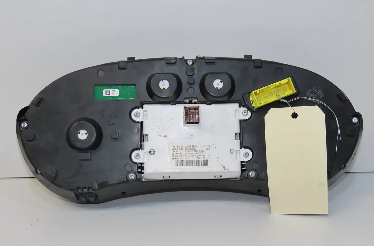 Compteur Peugeot RCZ 2.0 hdi (2010-2015) occasion — photo 2