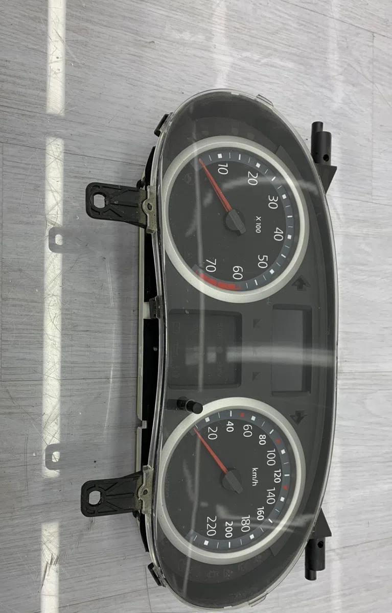 Compteur RENAULT CLIO 2 CAMPUS PHASE 1 occasion