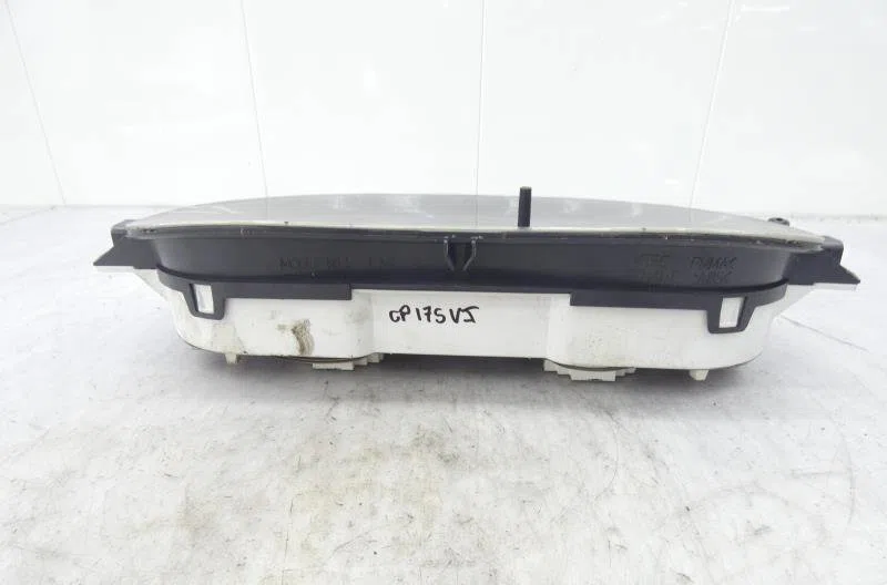 Compteur RENAULT CLIO 2 PHASE 1 occasion — photo 2