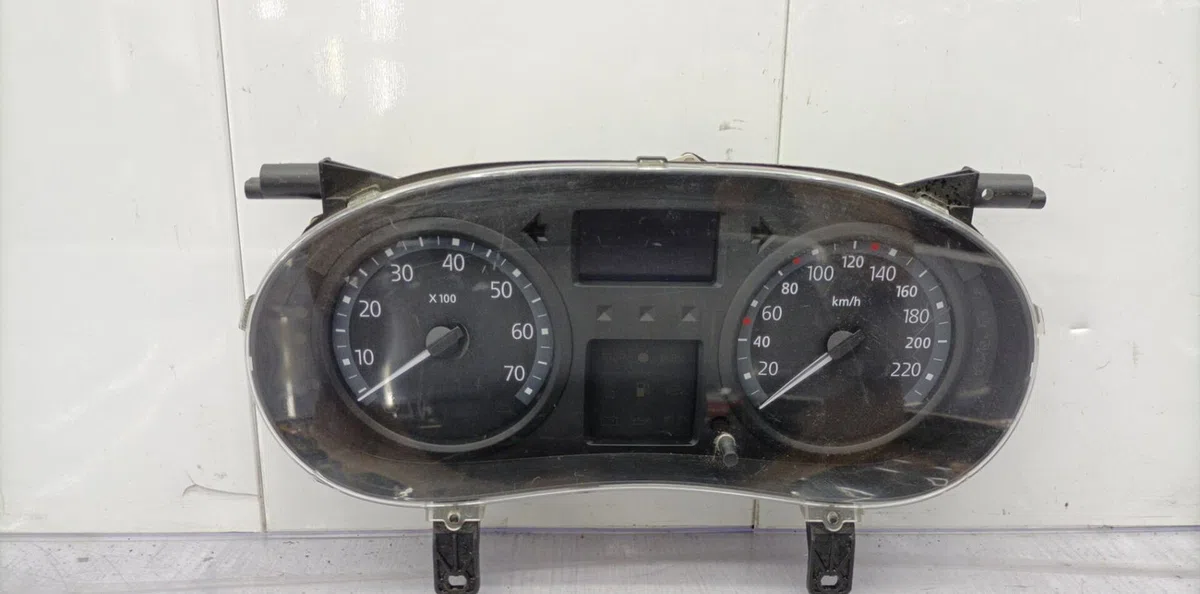 Compteur RENAULT CLIO 2 PHASE 2 occasion — photo 3