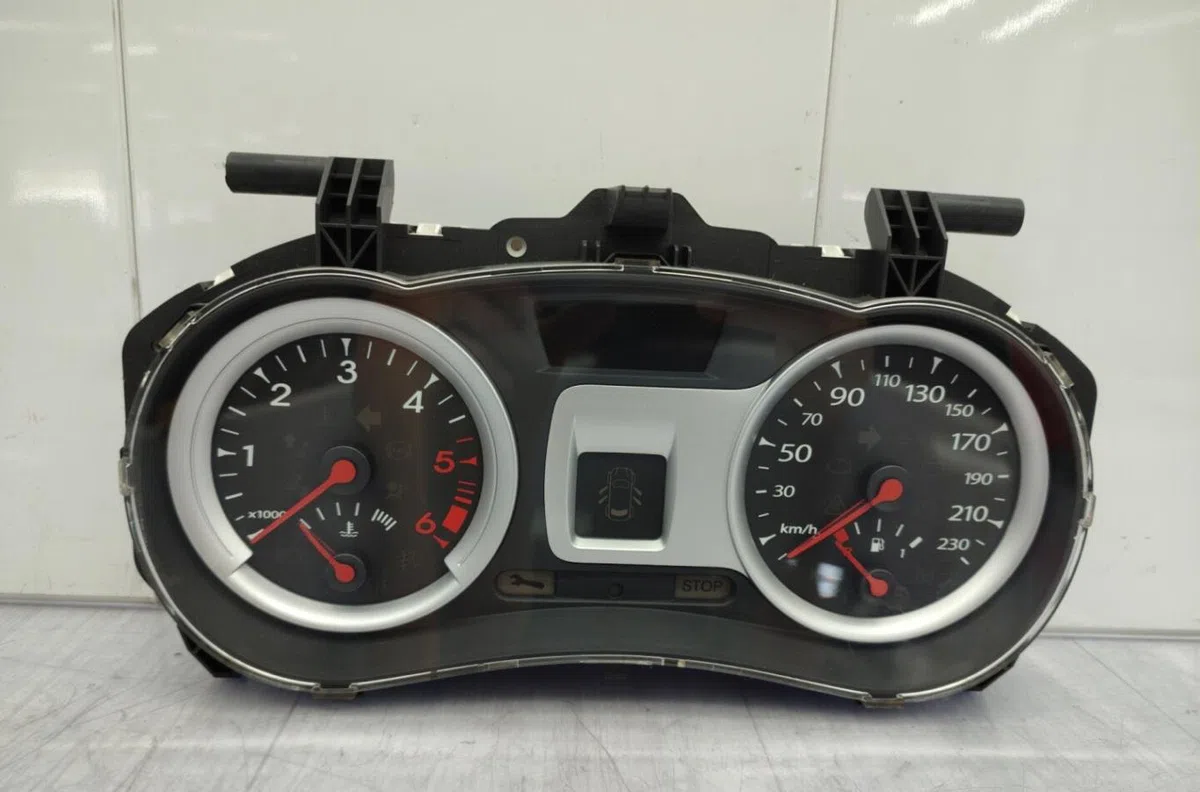Compteur RENAULT CLIO 3 PHASE 2 occasion — photo 2